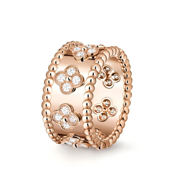 VCA Perl茅e clovers ring, small model, adjustable opening