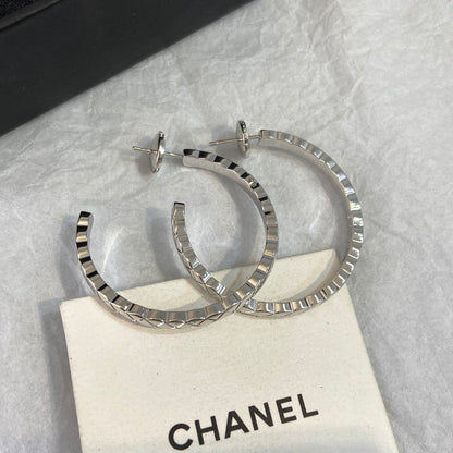 Chanel Coco Crush Earring Hoops